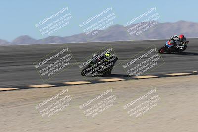 media/Oct-13-2025-Moto Forza (Mon) [[a66d839500]]/3-B Group/Session 2 (Bowl)/